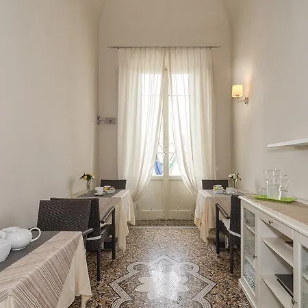 4 Bed & Breakfast Pisa